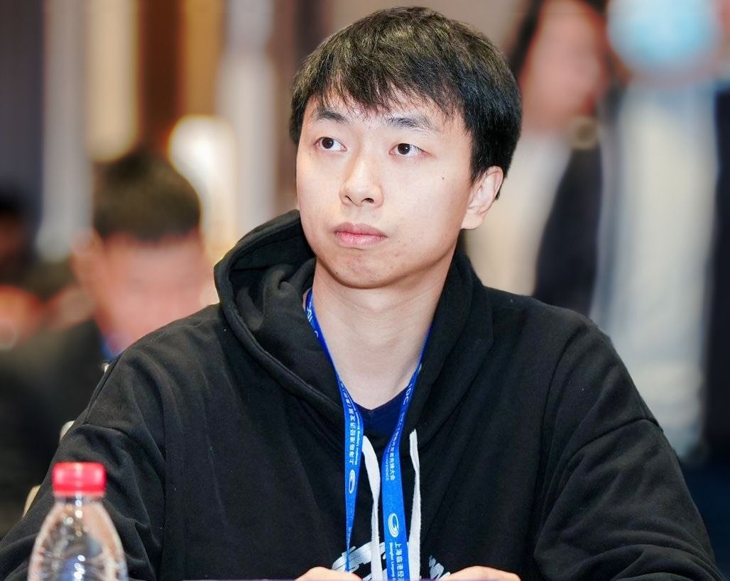 Li Liu
